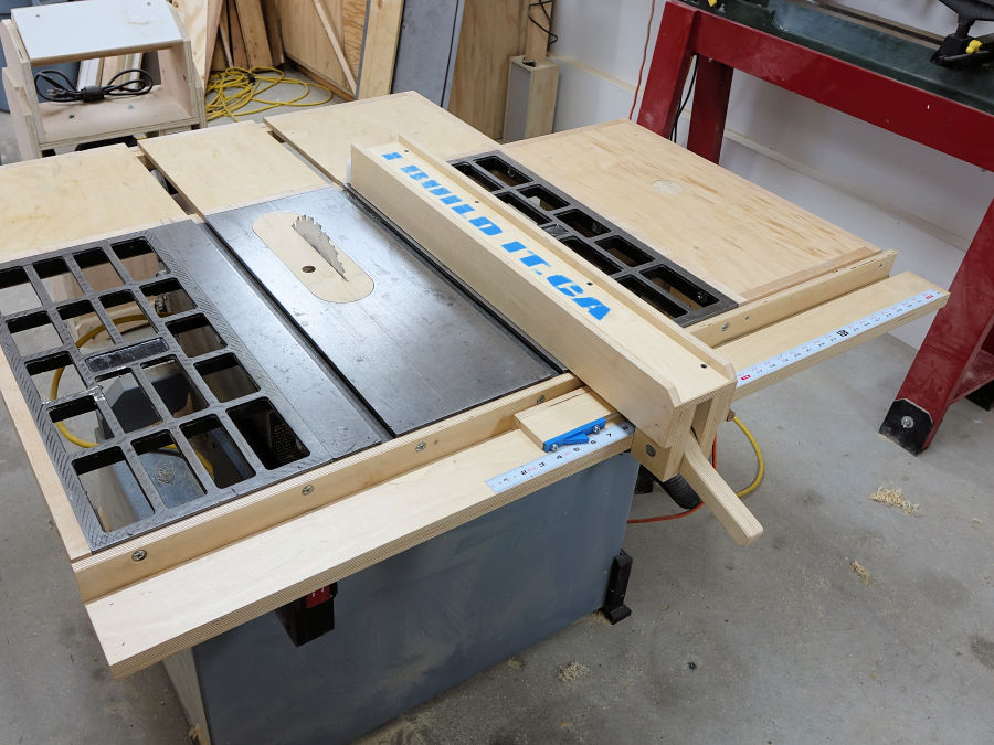 how to make a wooden table saw fence